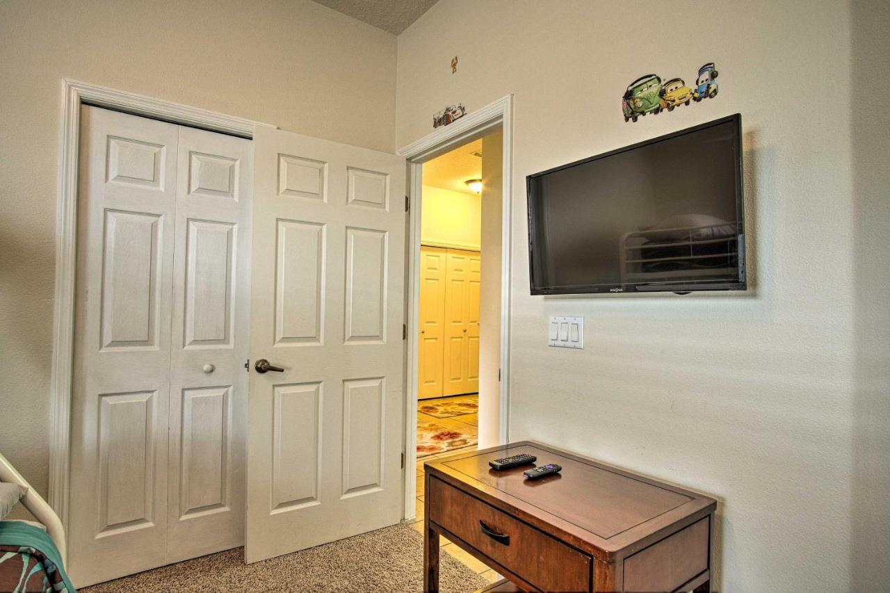 Quiet Condo With Balcony About 2 Miles To Disney World! Orlando Kültér fotó