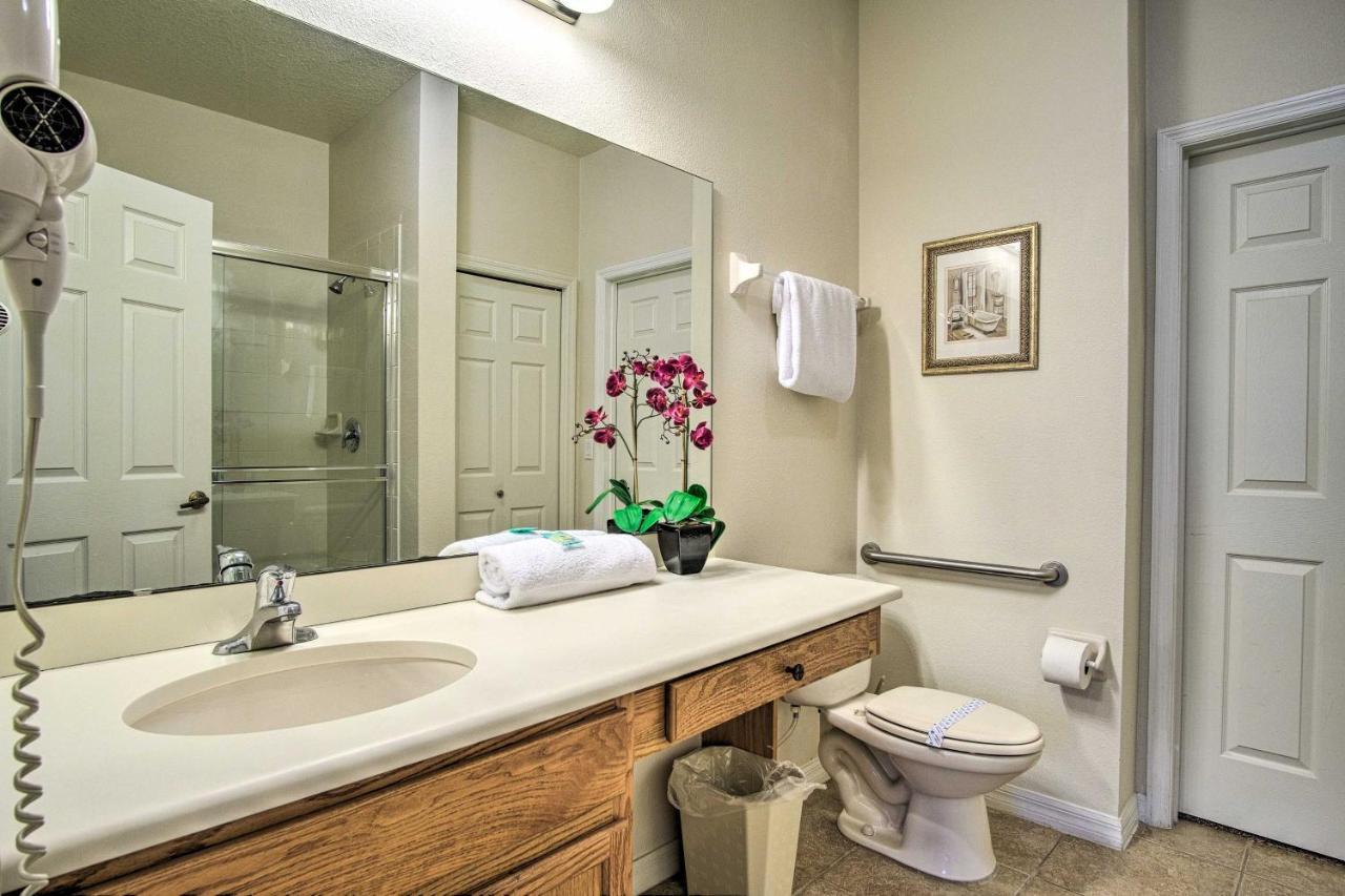 Quiet Condo With Balcony About 2 Miles To Disney World! Orlando Kültér fotó